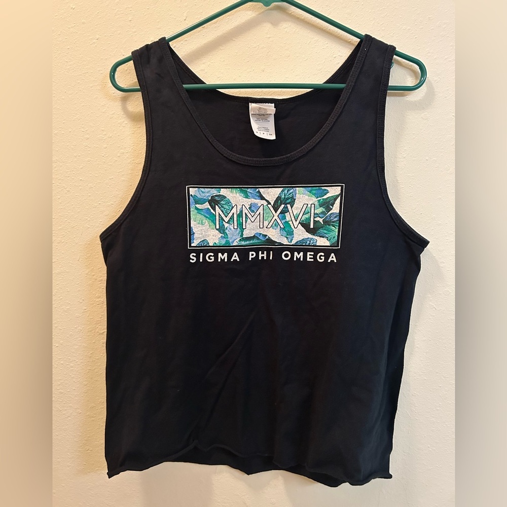 (S) Sigma Phi Omega MMXVI Cropped Tank Top Black/Blue Leaf Pattern